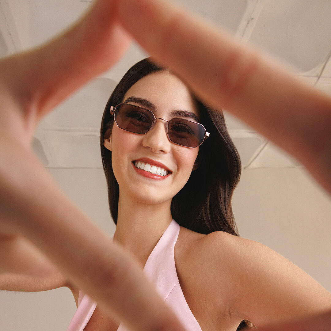 light mood, bold energy. 🌸eyewear that moves with you.🕶️ hi3248 05a#hickmanneyewear #summerst