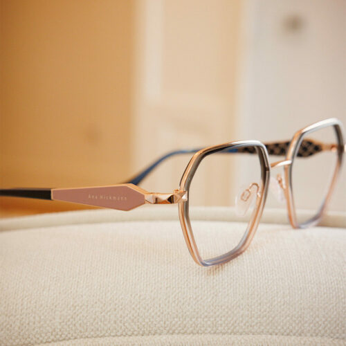 Montures subtle angles. bold impressions. 📐designed to feel as luxurious as it looks effortless sophis(1)